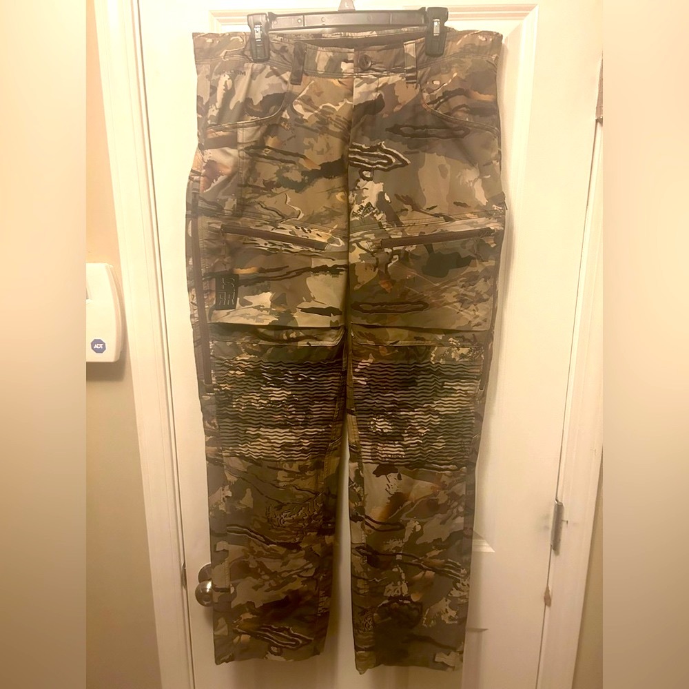 Under armour forest 2.0 ridge reaper pants.